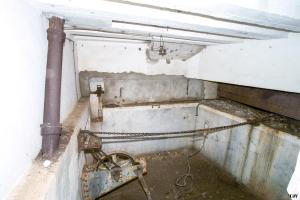 Ligne Maginot - MOLVANGE - A9 - (Ouvrage d'artillerie) - Entrée munitions
Le treuil du pont