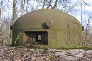 Ligne Maginot - MOLVANGE - A9 - (Ouvrage d'artillerie) - Entrée des hommes
L'unique cloche GFM du bloc