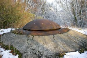 Ligne Maginot - MOLVANGE - A9 - (Ouvrage d'artillerie) - Bloc 2
Tourelle mitrailleuse en position éclipsée