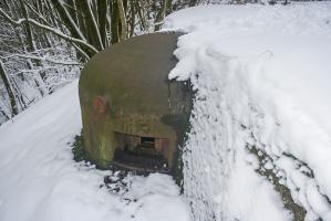 Ligne Maginot - MOLVANGE - A9 - (Ouvrage d'artillerie) - Bloc 2
L'une des deux cloches GFM surplombant la falaise
