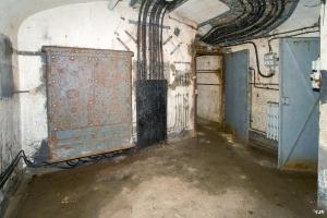 Ligne Maginot - MOLVANGE - A9 - (Ouvrage d'artillerie) - Bloc 2
Le PC de l'ouvrage
Le répartiteur téléphonique (modernisé dans les années 50)