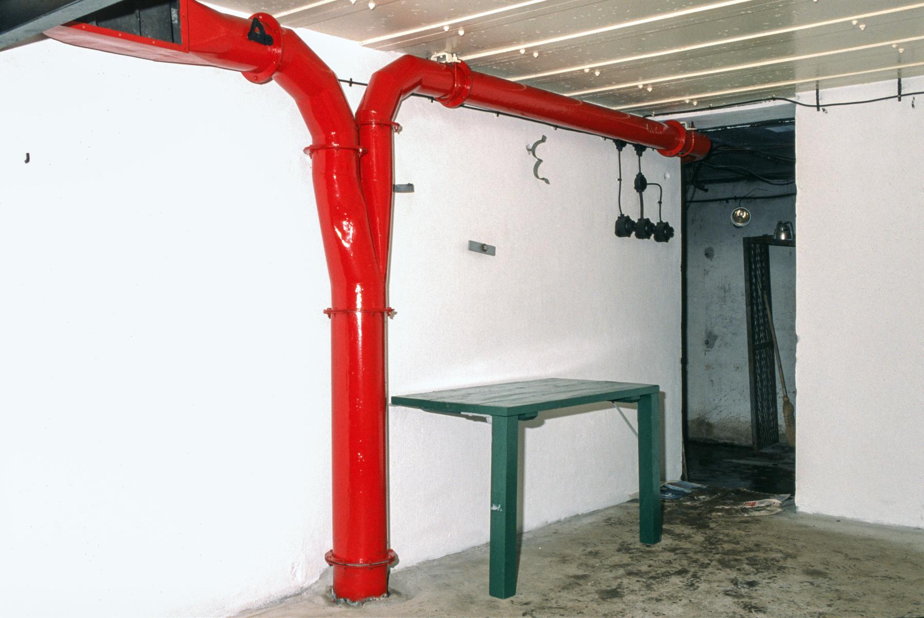 Ligne Maginot - LAUDREFANG - A37 - (Ouvrage d'infanterie) - Bloc 3
Chambre de tir jumelages de mitrailleuses et canon de 47
En cours de restauration - MANSUY Michel