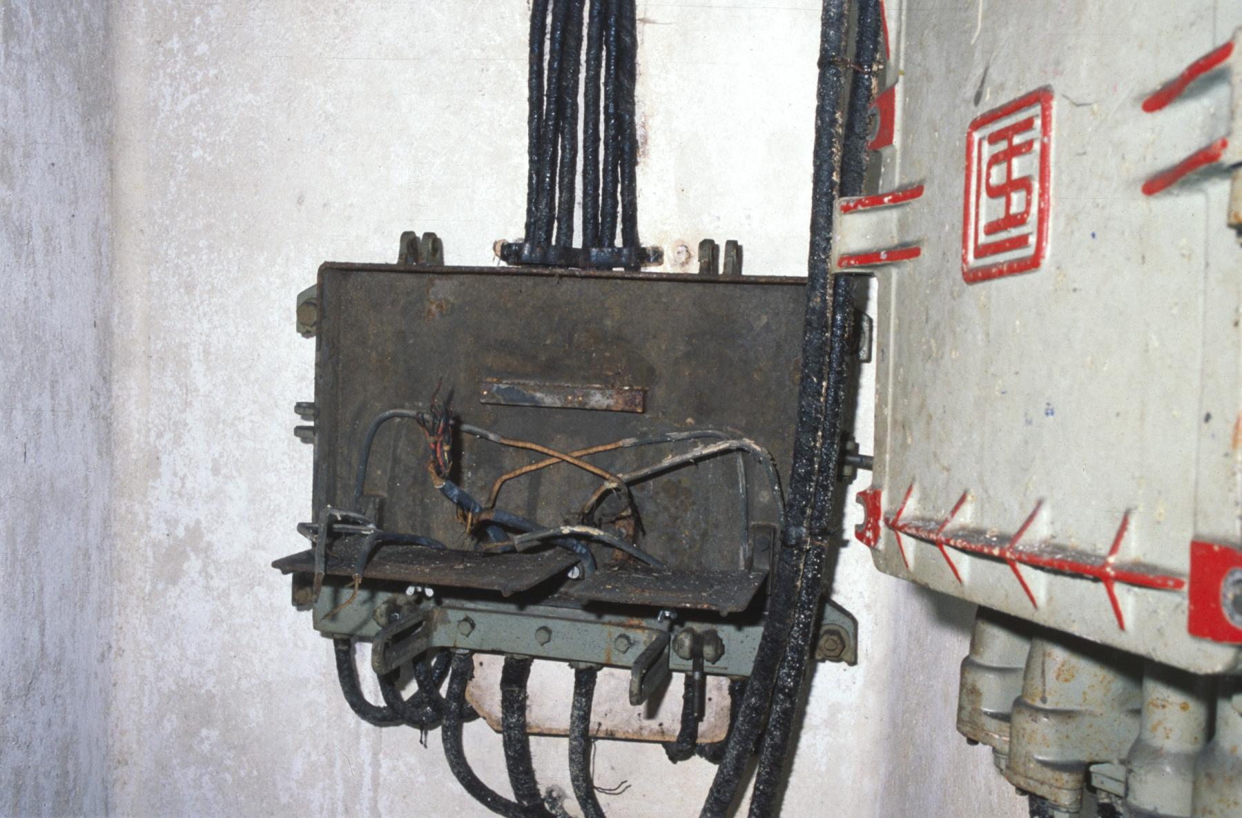 Ligne Maginot - LAUDREFANG - A37 - (Ouvrage d'infanterie) - Bloc 3
Central téléphonique - MANSUY Michel