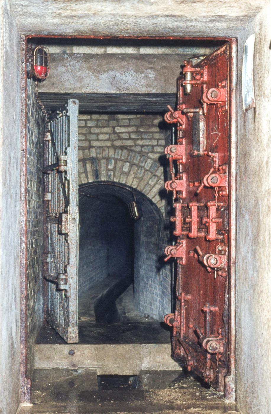 Ligne Maginot - LAUDREFANG - A37 - (Ouvrage d'infanterie) - L’égout visitable - MANSUY Michel