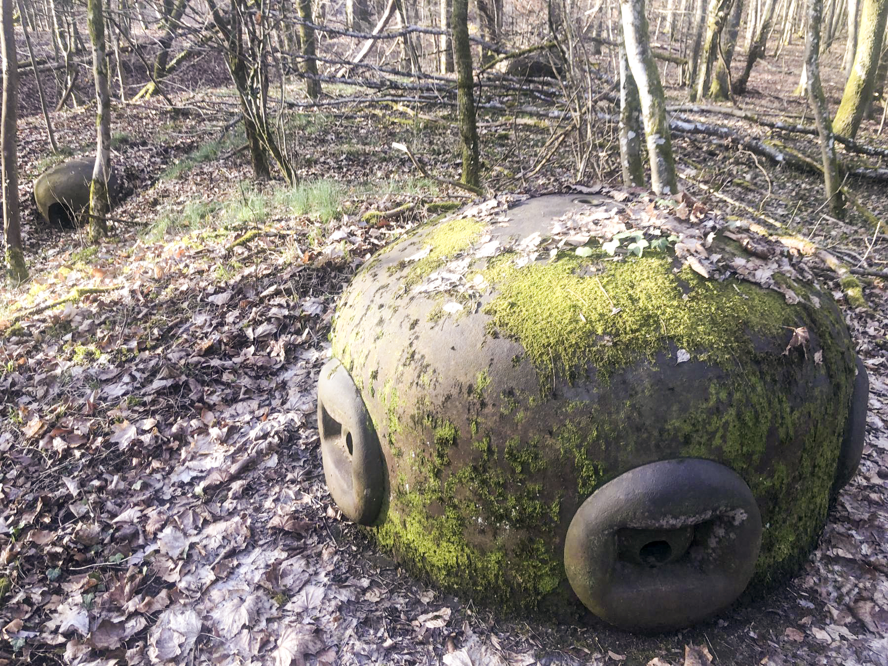 Ligne Maginot - BOIS DE LAUDREFANG SUD - C77 - (Casemate d'infanterie - Simple) - Les cloches - Claude Zimmermann