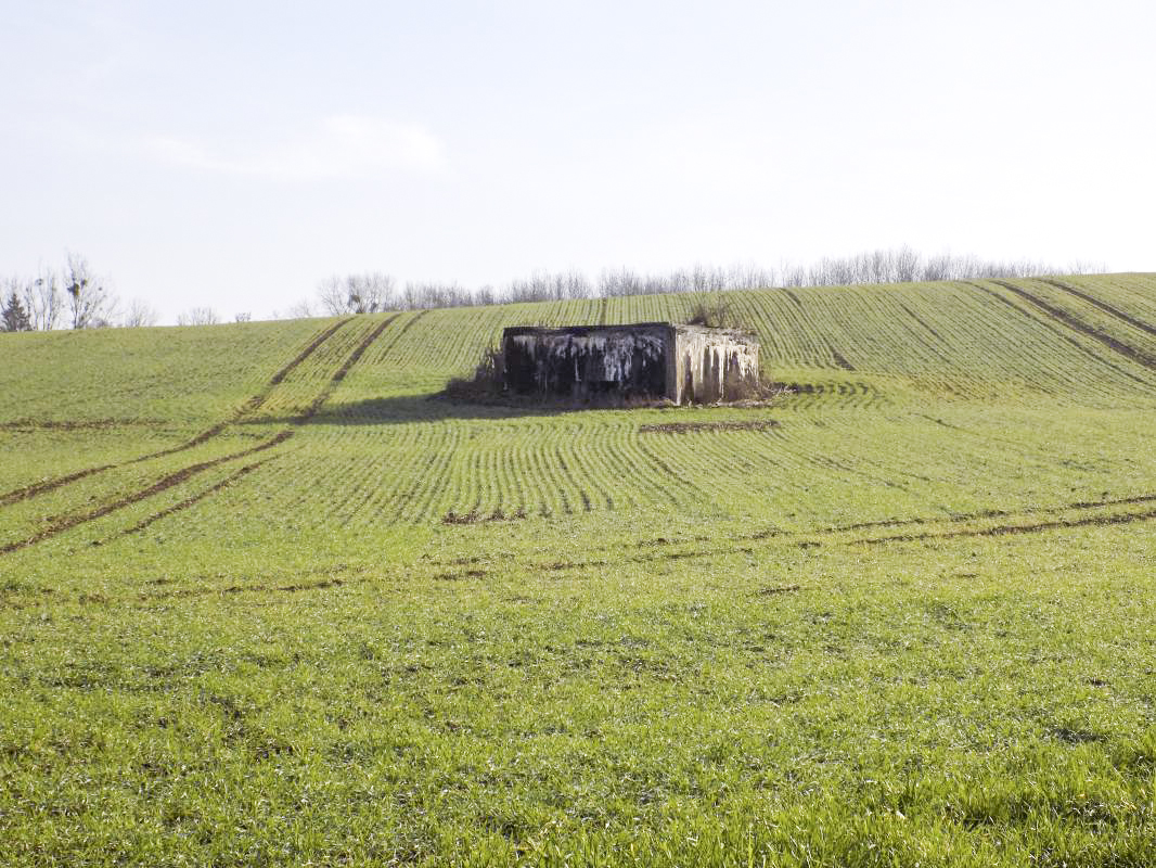 Ligne Maginot - GRAND FOSSE - (Blockhaus pour canon) - Pris du nord ouest