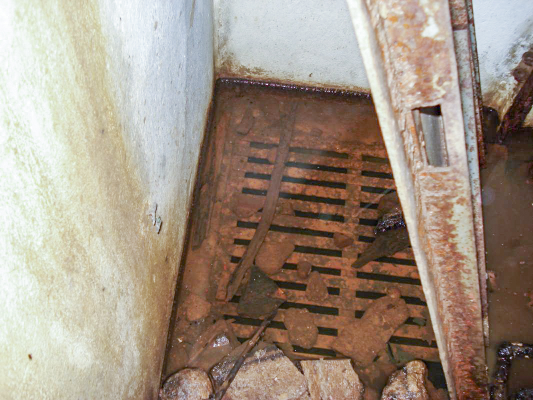 Ligne Maginot - Chambre de coupure 9 -  - R Tucker