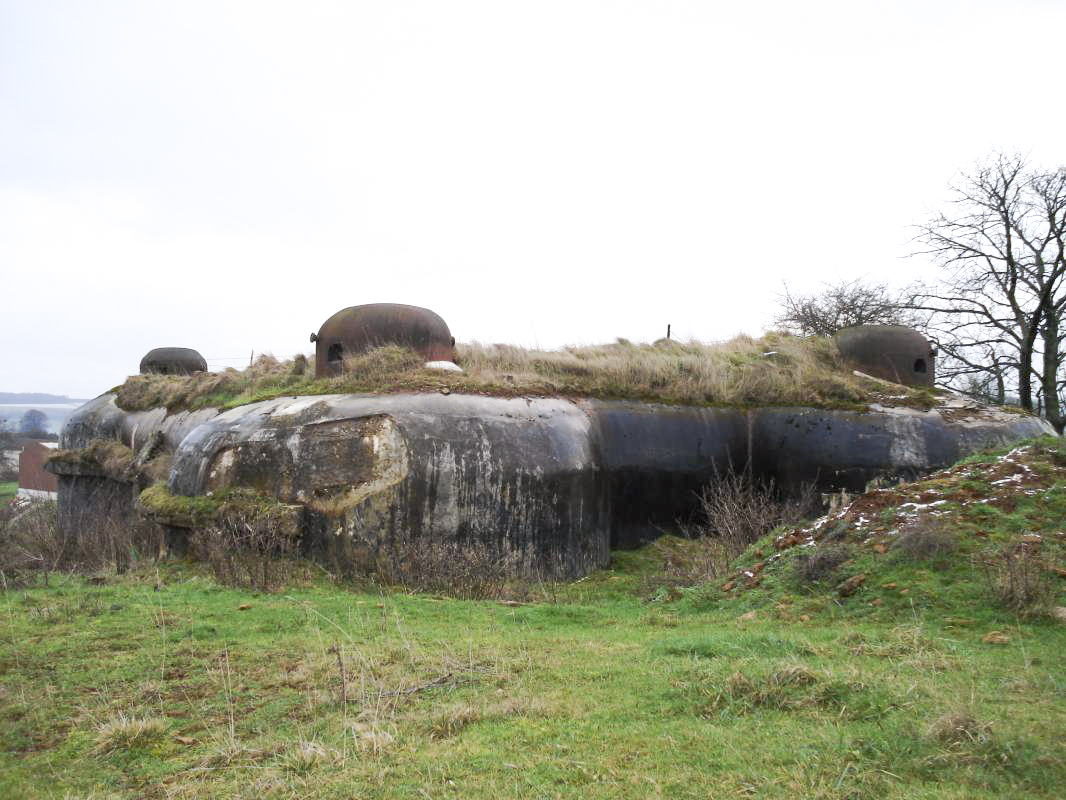 Ligne Maginot - CHRIST - (Casemate d'infanterie - Simple) - Pris du nord ouest