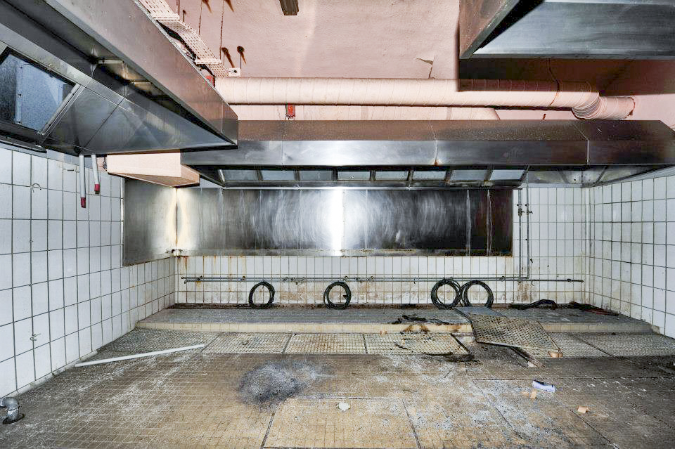 Ligne Maginot - ROCHONVILLERS - A8 - (Ouvrage d'artillerie) - Adaptation de la caserne pour l'utilisation par l'OTAN
La cuisine - GOERGEN Claude