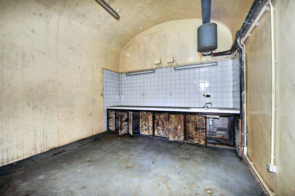 Ligne Maginot - ROCHONVILLERS - A8 - (Ouvrage d'artillerie) - Adaptation de la caserne pour l'utilisation par l'OTAN - GOERGEN Claude