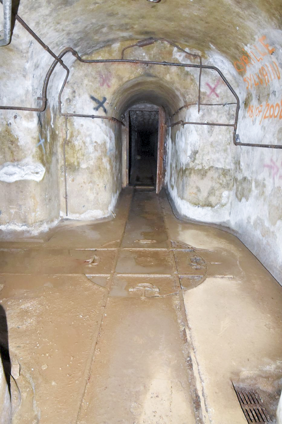 Ligne Maginot - MOLVANGE - A9 - (Ouvrage d'artillerie) - Accès au bloc 1 et galerie inachevée