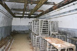 Ligne Maginot - MOLVANGE - A9 - (Ouvrage d'artillerie) - Bloc 4
Le magasin M2 au pied du bloc 