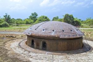 Ligne Maginot - MOLVANGE - A9 - (Ouvrage d'artillerie) - Bloc 5
Tourelle de 75mm R32 pendant la demontage
