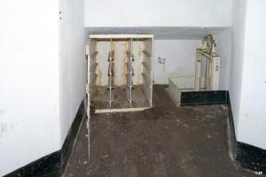 Ligne Maginot - MOLVANGE - A9 - (Ouvrage d'artillerie) - Bloc 6
Etage supérieur de la tourelle
L'ascenseur des munitions