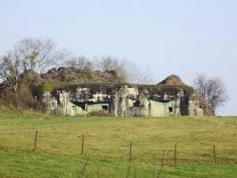 Ligne Maginot - MOIRY - (Casemate d'infanterie - Double) - Pris du sud