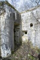 Ligne Maginot - MY4 - (Blockhaus lourd type STG / STG-FCR - Simple) - L'entrée des hommes et le créneau de la défense de l'entrée