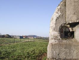 Ligne Maginot - THONNE LE THIL - (Casemate d'infanterie - Double) - Vue vers Christ et puis Le Chenois