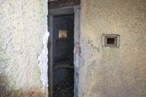Ligne Maginot - MB11 - LA PIECE DU POIRIER - (Blockhaus pour canon) - L'entrée