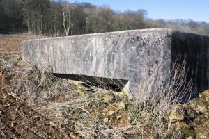 Ligne Maginot - MB30 - (Blockhaus pour arme infanterie) - Flanc Est