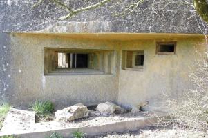 Ligne Maginot - MB151 - (Blockhaus pour canon) - Les créneaux de tir de l'extérieur