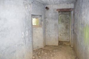 Ligne Maginot - MB161 - (Blockhaus pour canon) - L'entrée des hommes