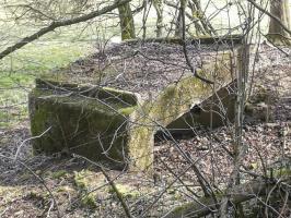 Ligne Maginot - MBO1 - (Blockhaus pour canon) - Situé en contrebas d'un chemin, il surveillait la route Villette - Colmey