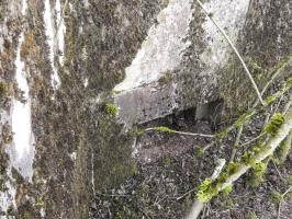 Ligne Maginot - BB306 - (Blockhaus pour arme infanterie) - L'embrasure pour une mitrailleuse.