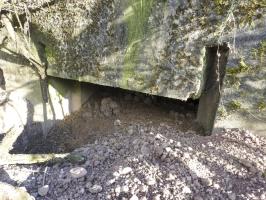 Ligne Maginot - MOULIN BAS SUD - (Blockhaus pour canon) - L'entrée arrière du blockhaus.