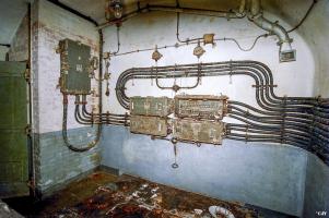Ligne Maginot - FERMONT - A2 - (Ouvrage d'artillerie) - PC de l'ouvrage
Le central téléphonique à 128 directions