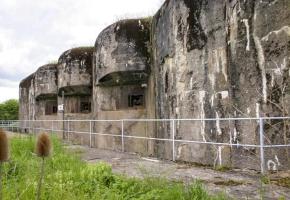 Ligne Maginot - FERMONT - A2 - (Ouvrage d'artillerie) - Bloc 4
Les visières ont été quelque peu modifiées lors de la réfection du bloc en 1955