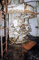 Ligne Maginot - FERMONT - A2 - (Ouvrage d'artillerie) - Bloc 5
L'étage intermédiaire de la tourelle de 81, encore complet en 2002 
