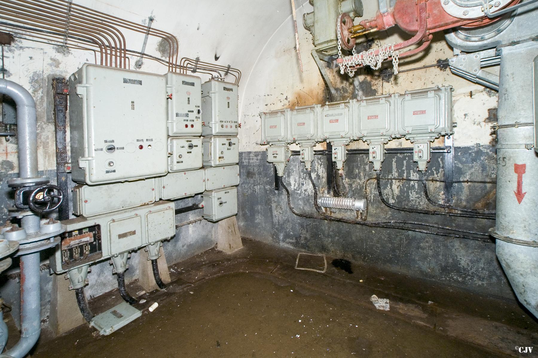 Ligne Maginot - MOLVANGE - A9 - (Ouvrage d'artillerie) - Bloc 3 - Lia VERMEULEN