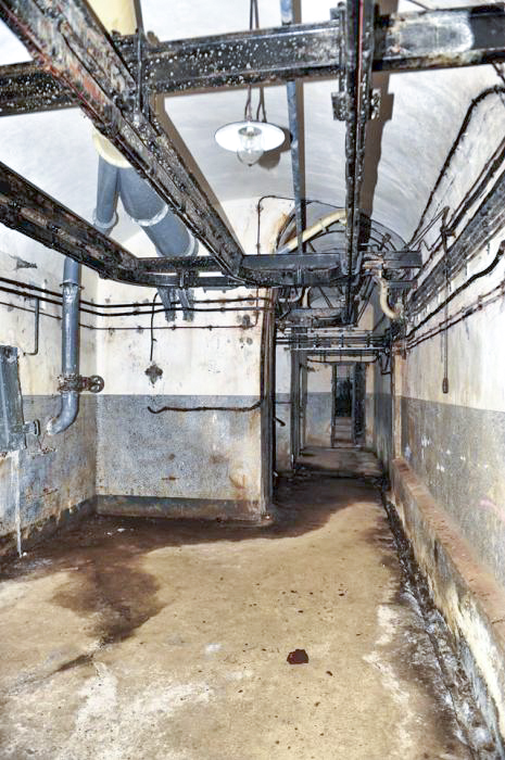 Ligne Maginot - MOLVANGE - A9 - (Ouvrage d'artillerie) - Bloc 5
Les dessous du bloc - GOERGEN Claude