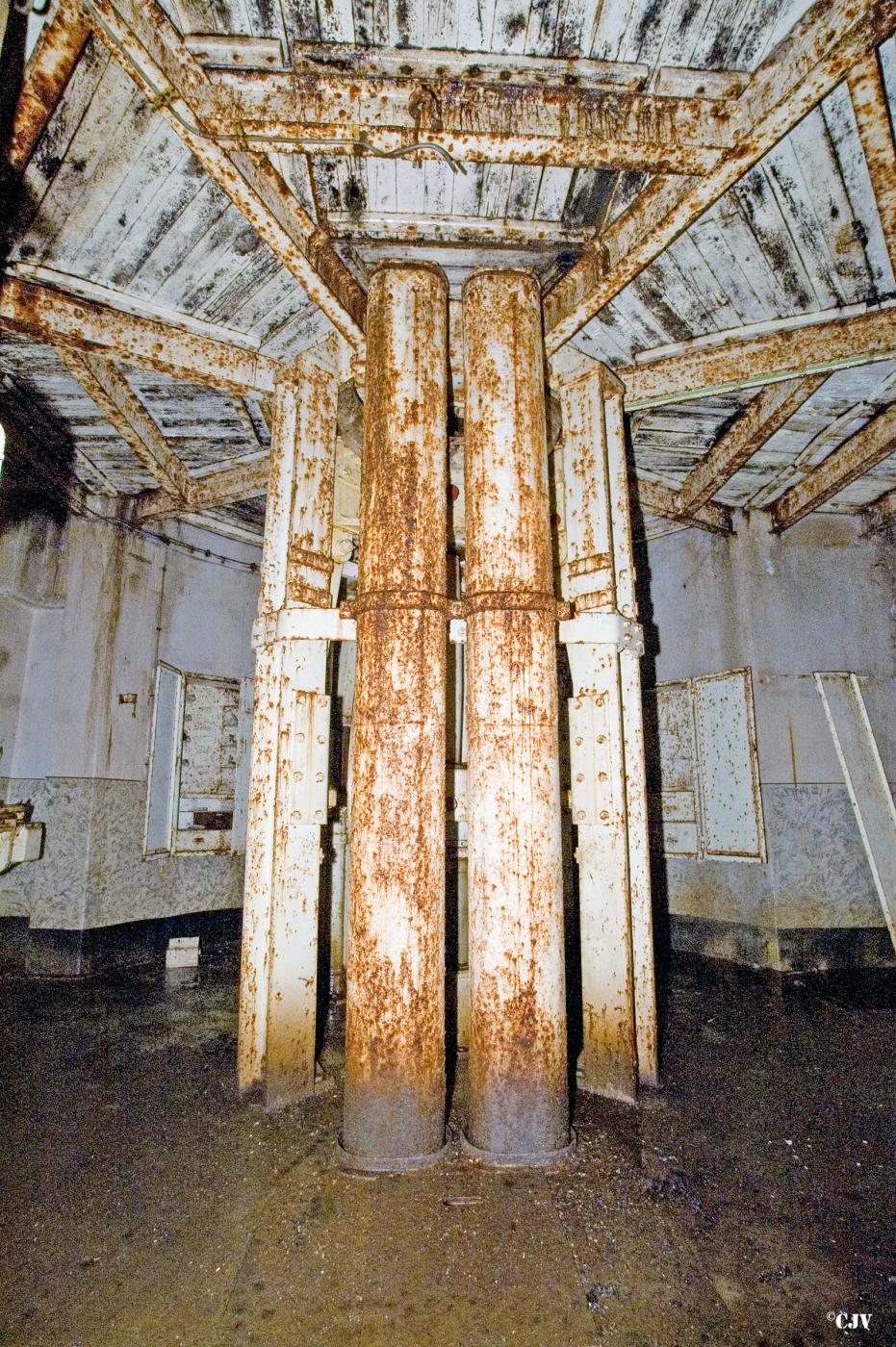 Ligne Maginot - MOLVANGE - A9 - (Ouvrage d'artillerie) - Bloc 5
Etage inférieur - Lia VERMEULEN