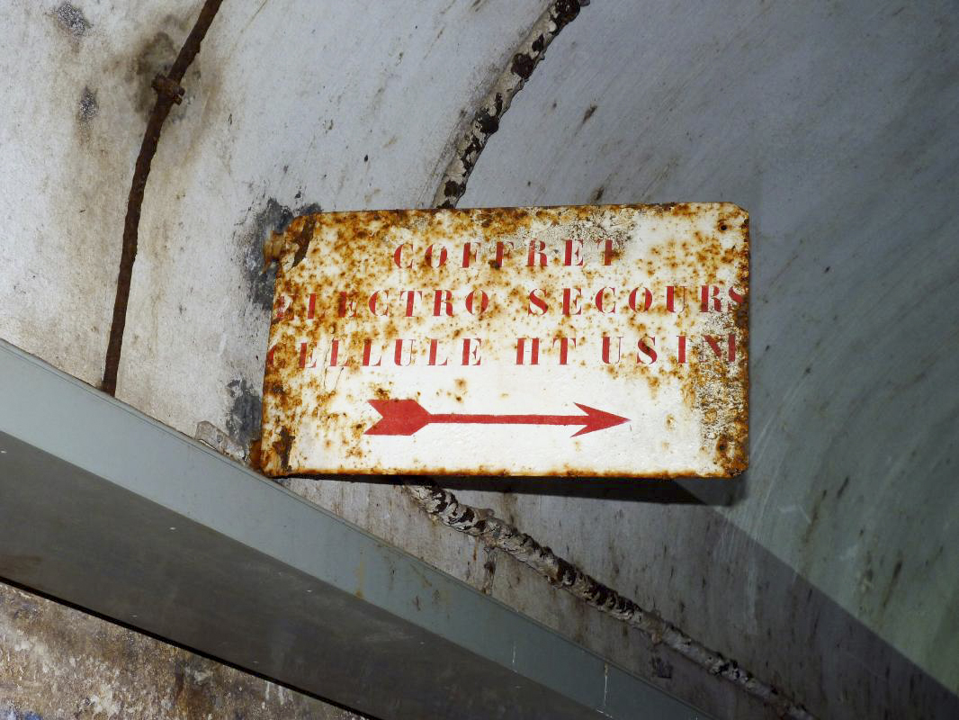 Ligne Maginot - MOLVANGE - A9 - (Ouvrage d'artillerie) - Panneau dans la galerie