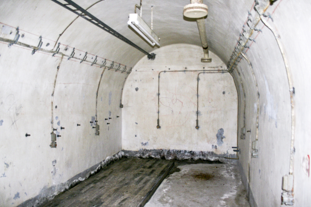 Ligne Maginot - MOLVANGE - A9 - (Ouvrage d'artillerie) - M1
Les alvéoles ont été réaménagées dans les années 50 pour servir de PC à la 4th ATAF de l'OTAN