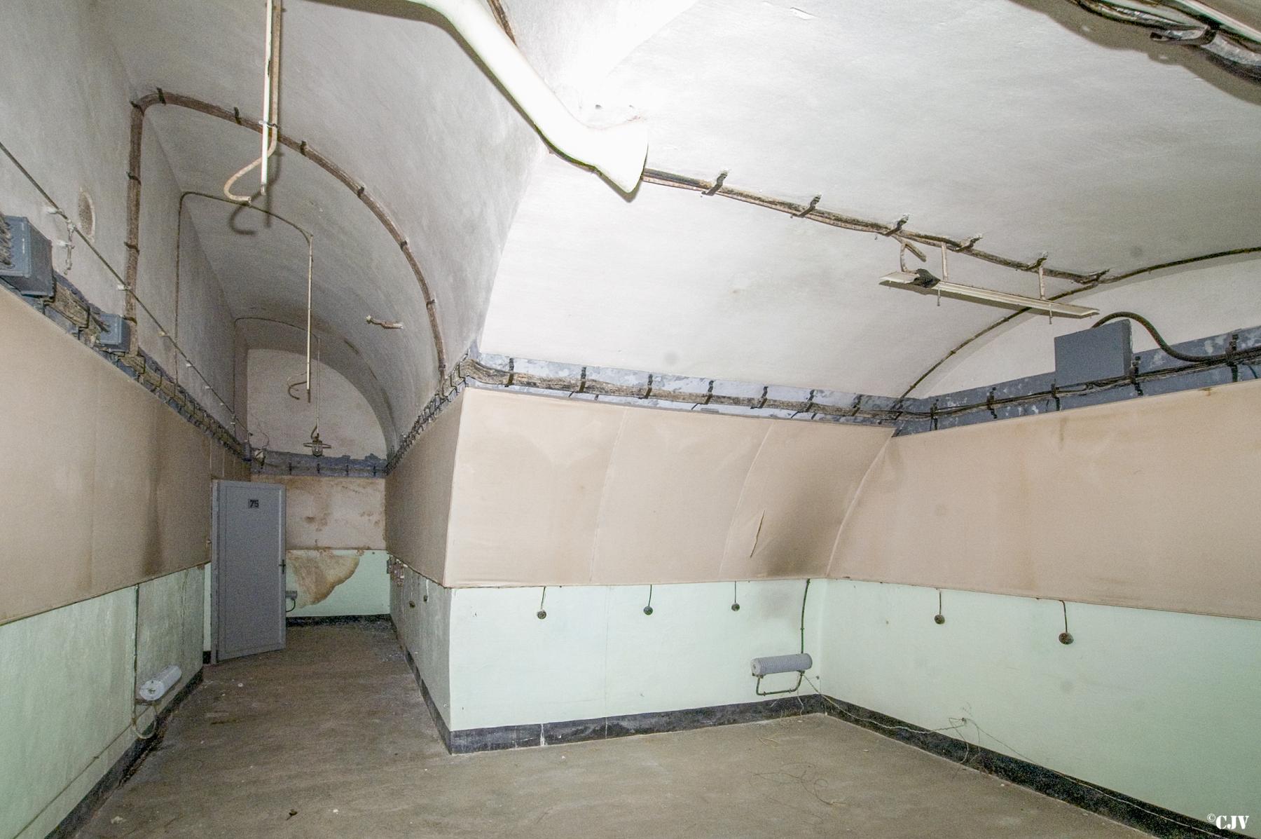 Ligne Maginot - MOLVANGE - A9 - (Ouvrage d'artillerie) - M1
Le magasin réaménagé - Lia VERMEULEN