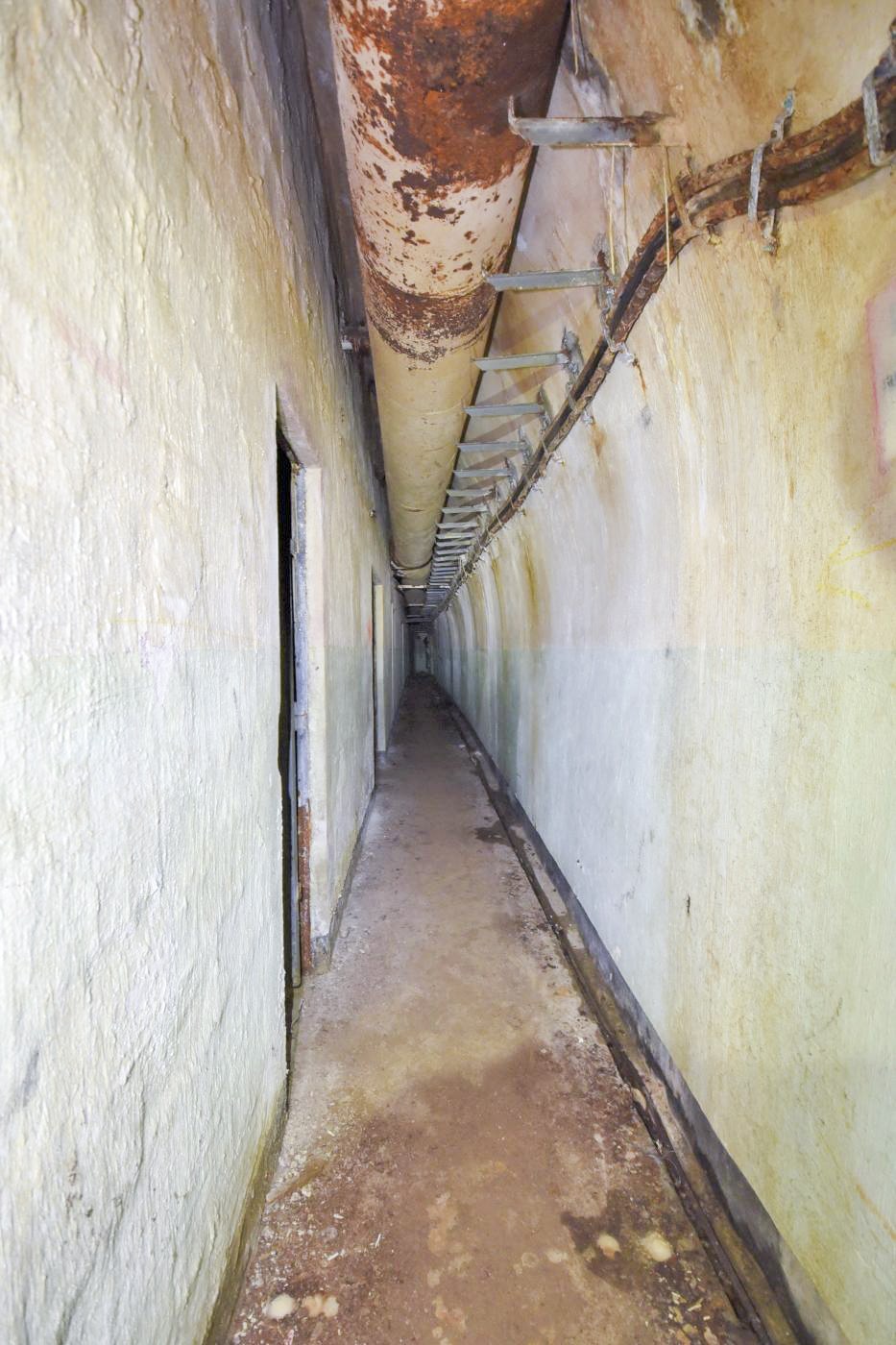 Ligne Maginot - MOLVANGE - A9 - (Ouvrage d'artillerie) - Casernement