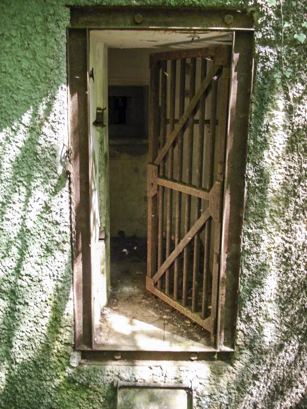 Ligne Maginot - ECOUVIEZ EST - (Casemate d'infanterie - Simple) - L'entrée hommes