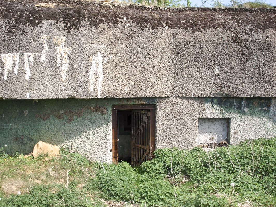 Ligne Maginot - FRESNOIS - (Casemate d'infanterie - Double) - L'arrière, l'entrée
