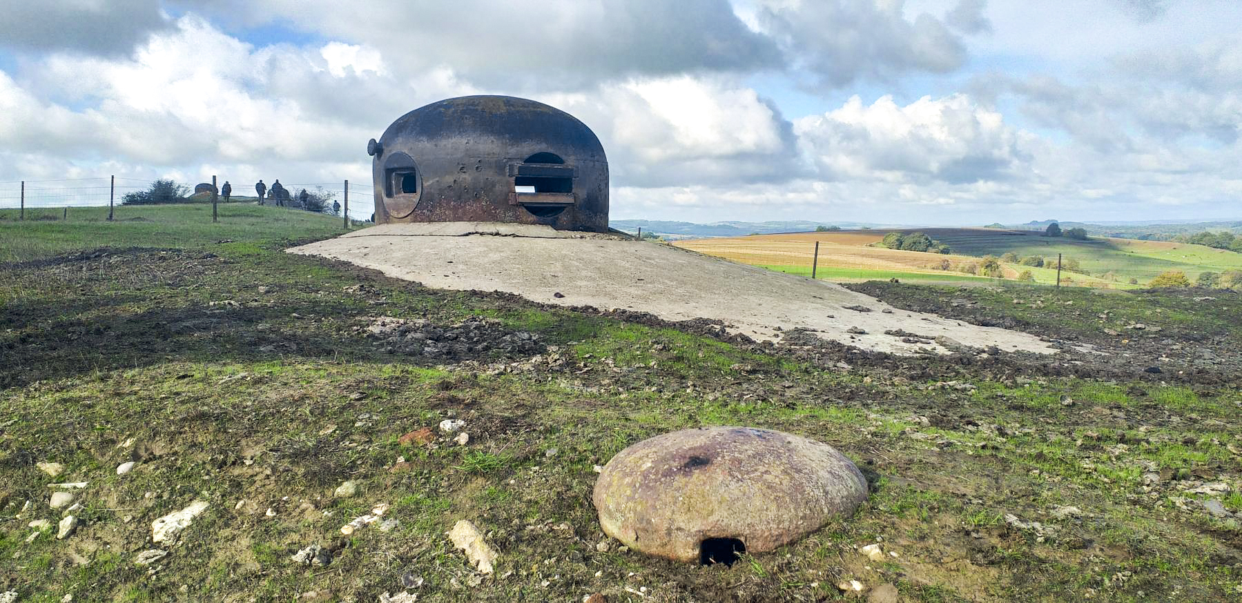 Ligne Maginot - LE CHESNOIS - CHENOIS - (Ouvrage d'artillerie) - Bloc 5
Prise d'air et cloche GFM