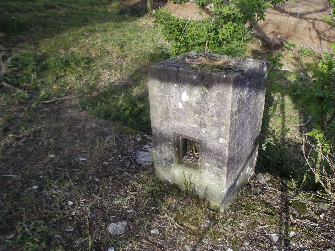 Ligne Maginot - MONTLIBERT - (Casernement) - Foyer des cheminées (1 par bâtiment) 