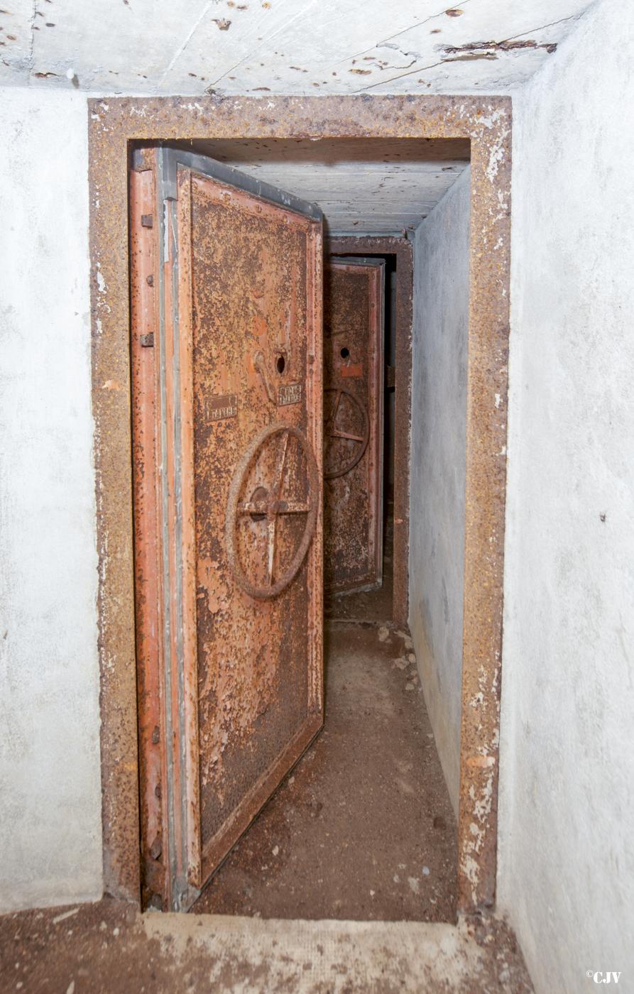 Ligne Maginot - MY10 - (Blockhaus lourd type STG / STG-FCR - Double) - Porte étanche