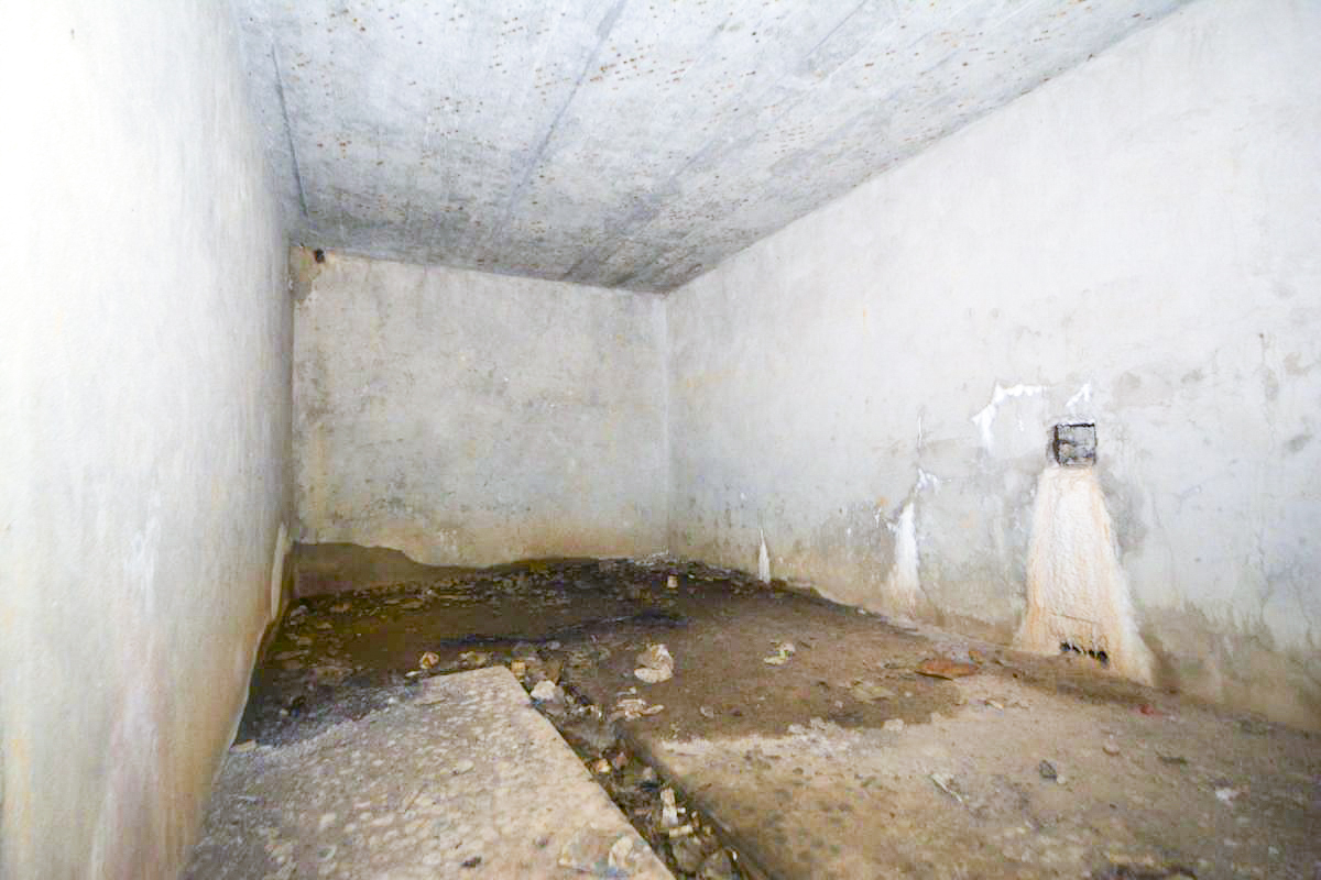 Ligne Maginot - SAINT WALFROY (4° BON - 155° RIF) - (PC de Quartier) - Local situé en bout du PC du coté de l'entrée droite