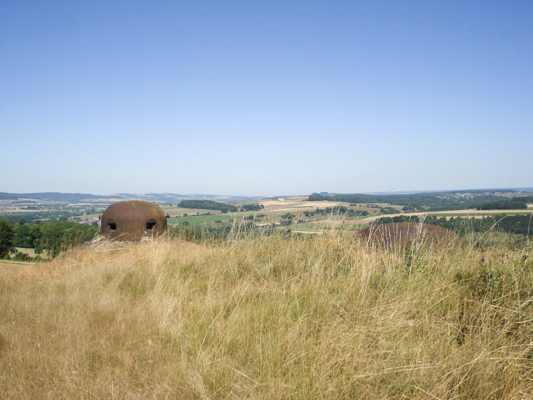 Ligne Maginot - SAPOGNE - (Ouvrage d'infanterie) - Vers le nord ouest, cloches GFM et AM