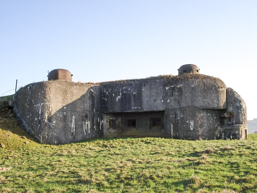 Ligne Maginot - THONNE LE THIL - (Casemate d'infanterie - Double) - Face gauche