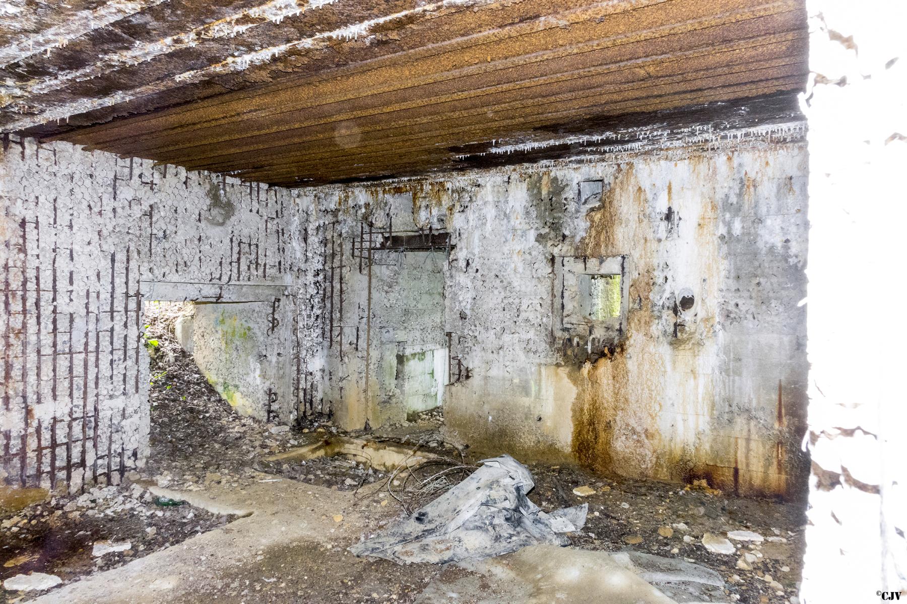 Ligne Maginot - G10 - (Blockhaus lourd type STG / STG-FCR - Simple) - Les entrées - Lia VERMEULEN