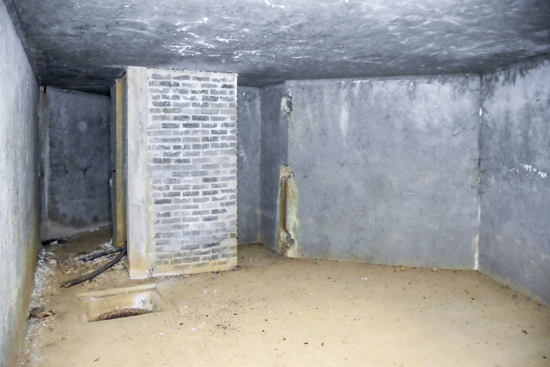 Ligne Maginot - LA HIGNY - (Casemate d'artillerie) - Pièce du sous-sol