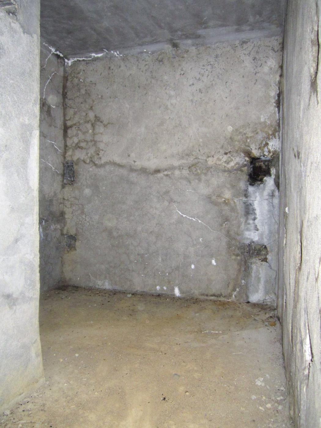 Ligne Maginot - LA HIGNY - (Casemate d'artillerie) - Sous-sol
Local