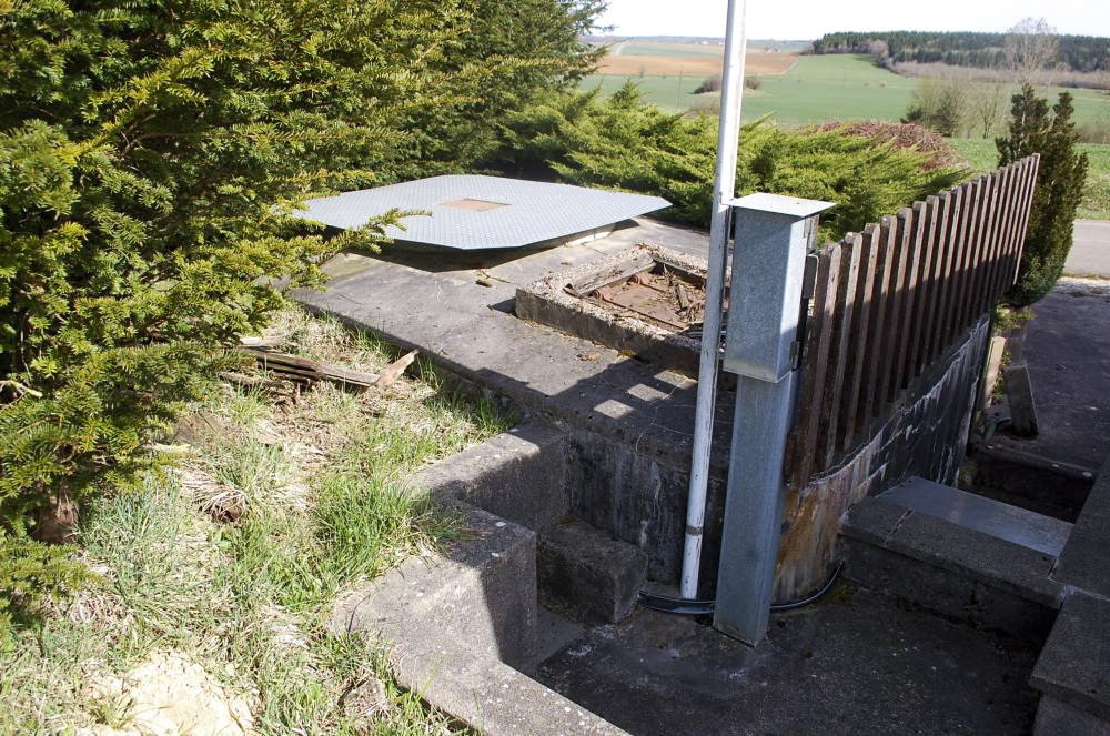 Ligne Maginot - MT121 - (Cuve pour arme d'infanterie) - Vue du dessus de l'ouvrage